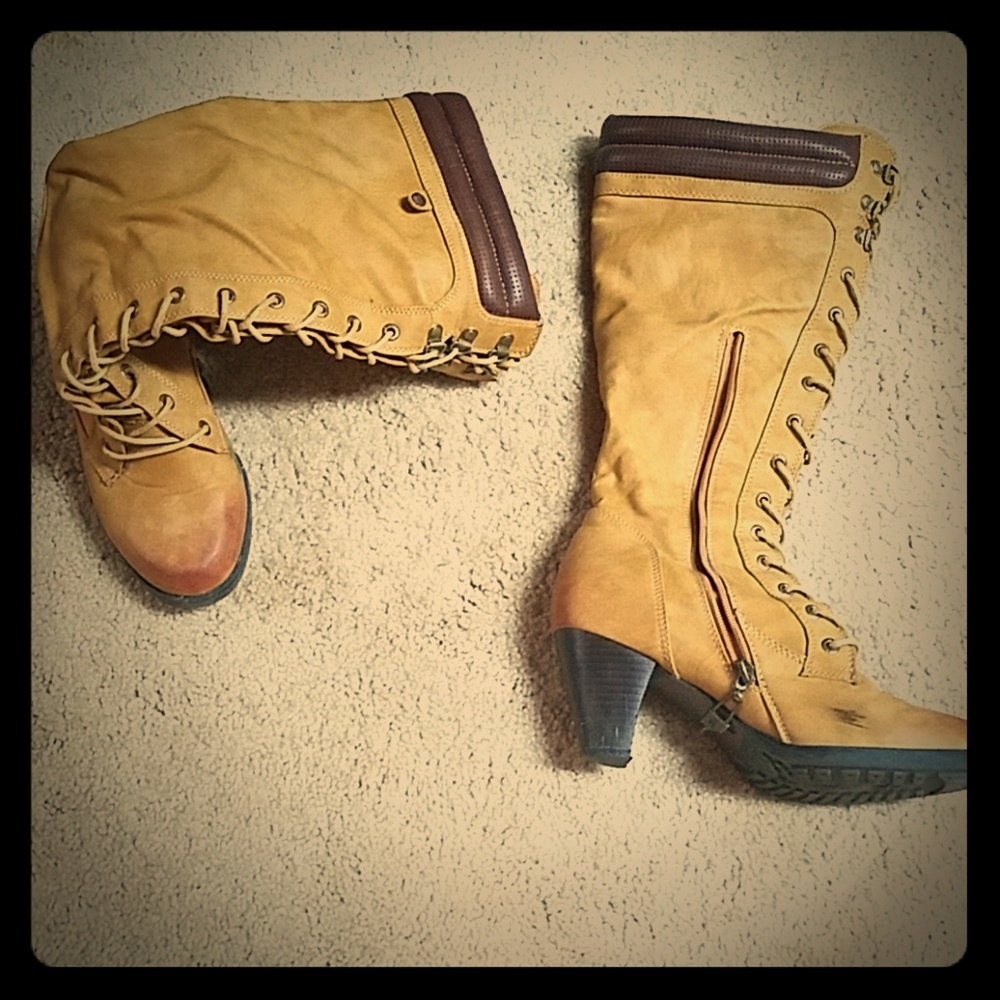 Women's Leather Boots